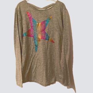 🌞2/15$ Athletic Works Gray Long Sleeve with Colorful Star